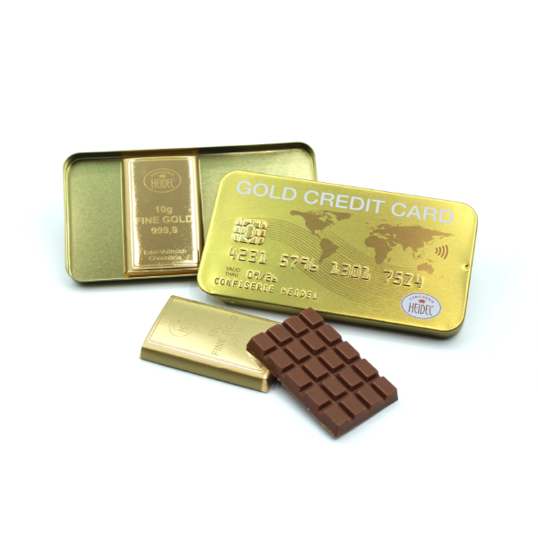 Boîte trompe-l’œil de tablettes de chocolat CB Gold, imitant une carte bancaire dorée, cadeau original et gourmand.