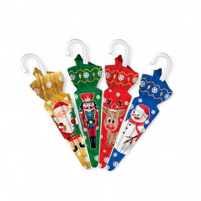 Quatre parapluies en chocolat de Noël aux couleurs rouge, vert, jaune et bleu, moulages pleins en chocolat au lait de 12 g.