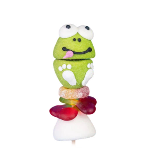 Brochette de guimauve “Grenouille” – bonbons artisanaux en forme de grenouille aux saveurs vanille, pomme et cerise.