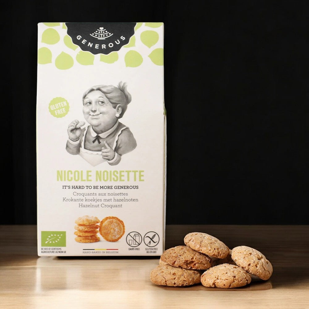 Sachet de biscuits Nicole, croquants aux noisettes bio et sans gluten posé dans une cuisine, gourmandise authentique et conviviale.