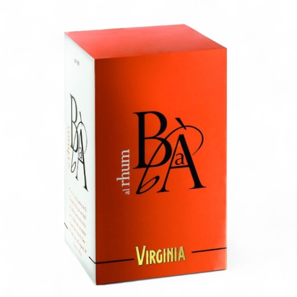 Boîte fermée de Baba au Rhum, présentation élégante d’un dessert gourmand et fondant au rhum.